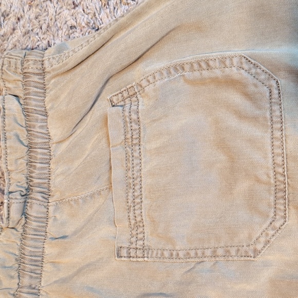 Maurices Khaki Softy Elastic Waist Pencil Skirt Front Slit SZ 16 - Picture 8 of 11